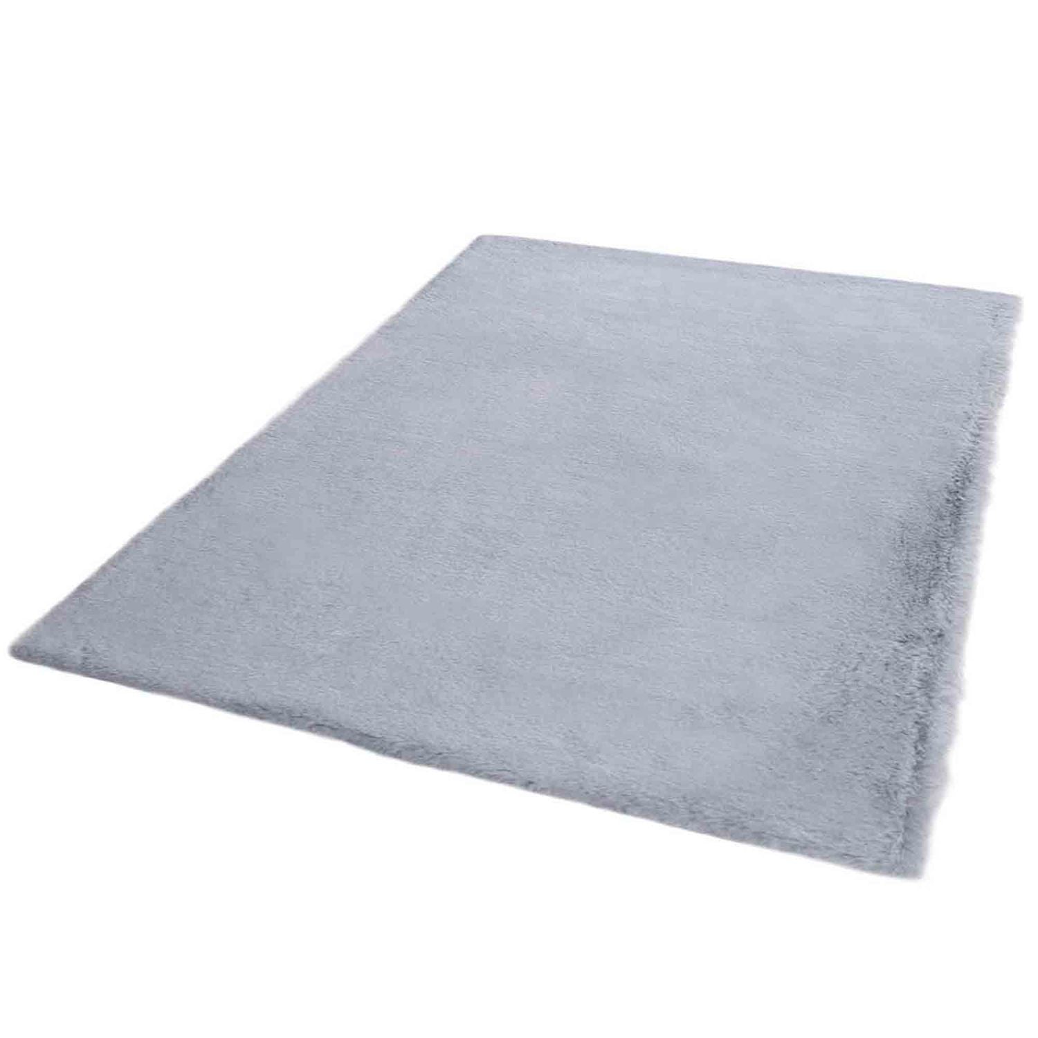 Faux fur rug in light grey, dense, fluffy, silky sheen