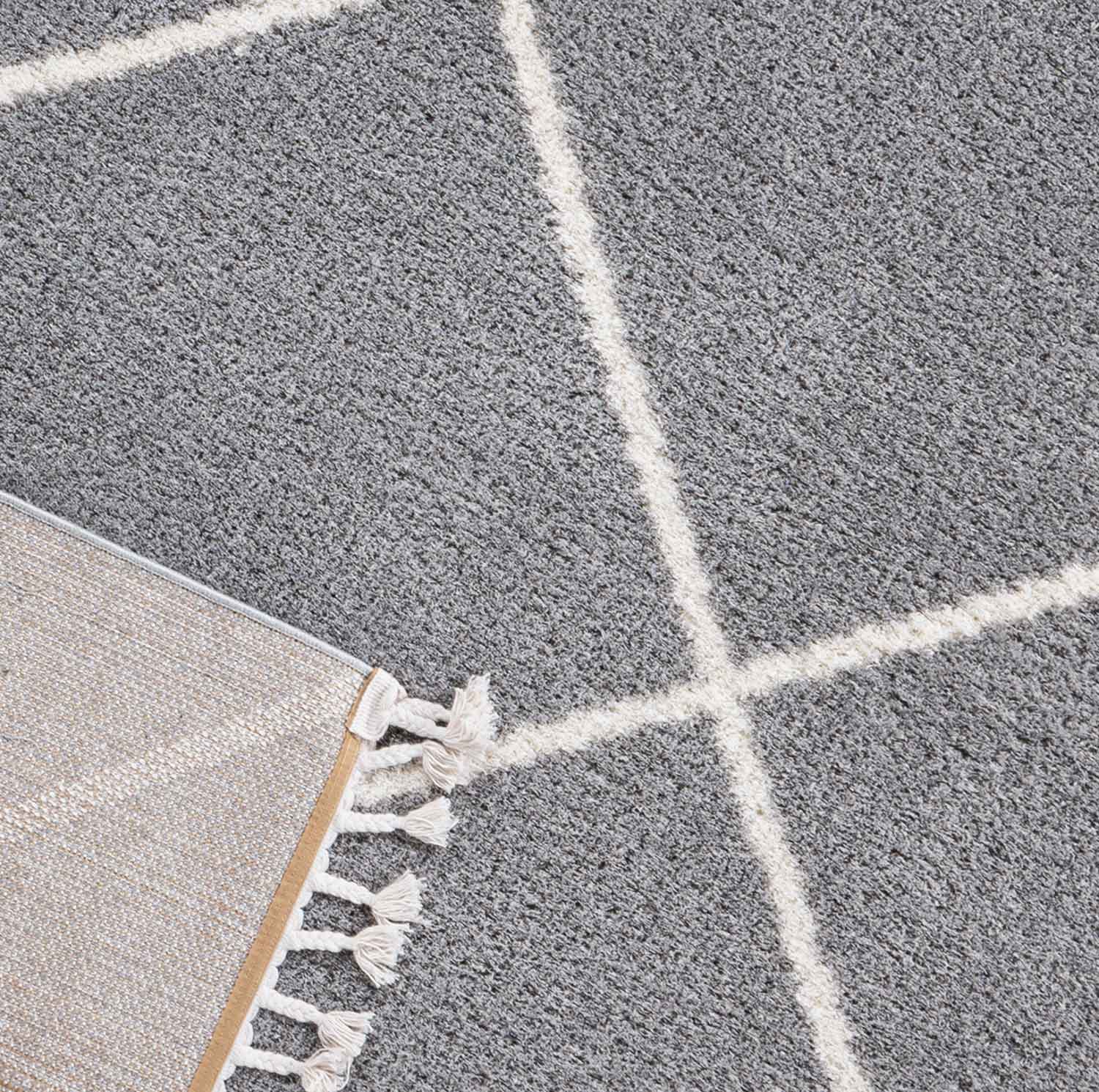 High-pile rug, super soft, for living room, grey, fluffy with fringes