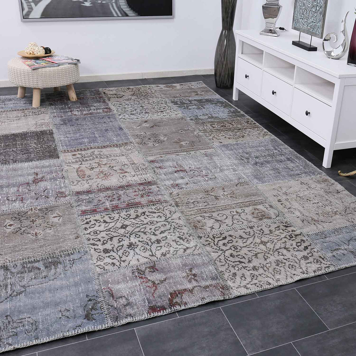 Hochwertiger Patchwork Teppich, Handgeknüpfter Wollteppich in Grau, Einzelstück; 200 x 290 cm - 3003-1