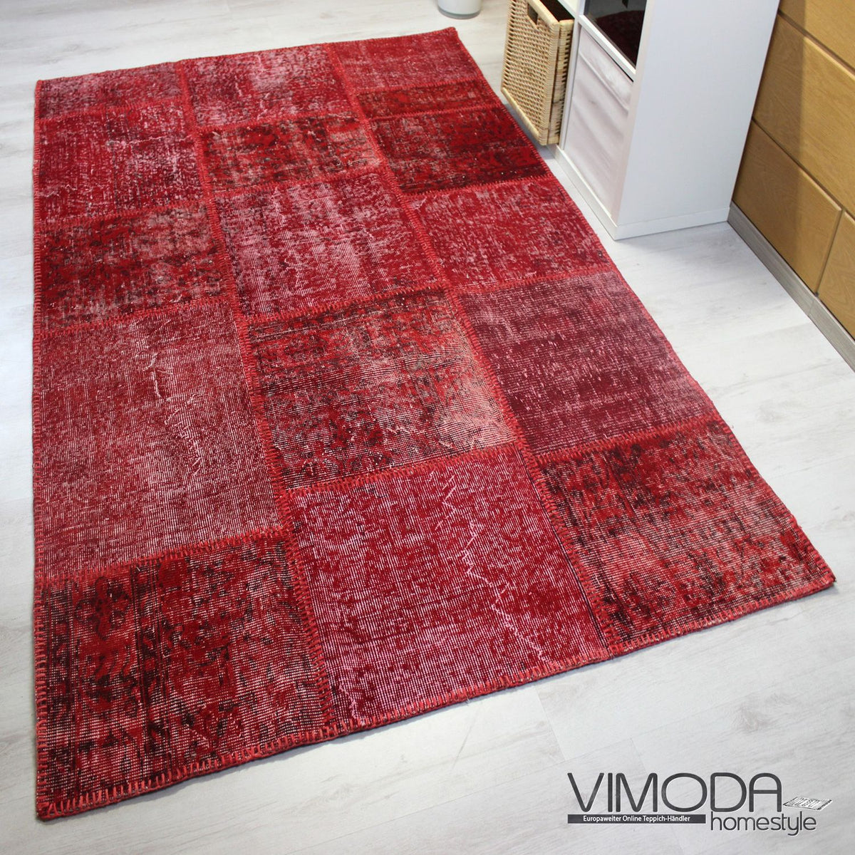 Hochwertiger VINTAGE Patchwork Teppich, Original Handgeknüpft Wollteppich in Rot; 160 cm x 230 cm - P001-1