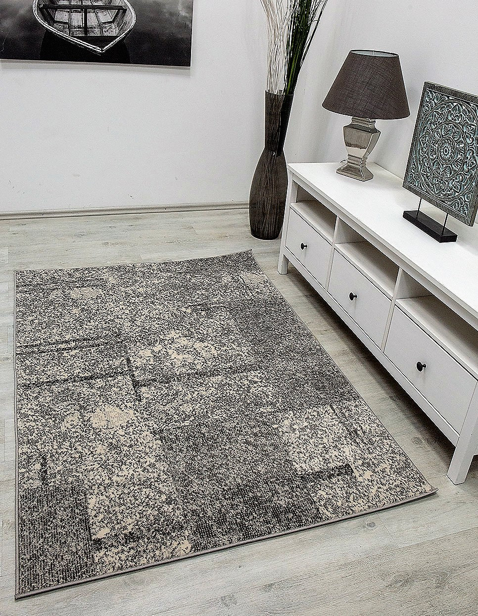 Modern checkered abstract design rug in grey and blue mottled with color gradient for living room or youth room-1