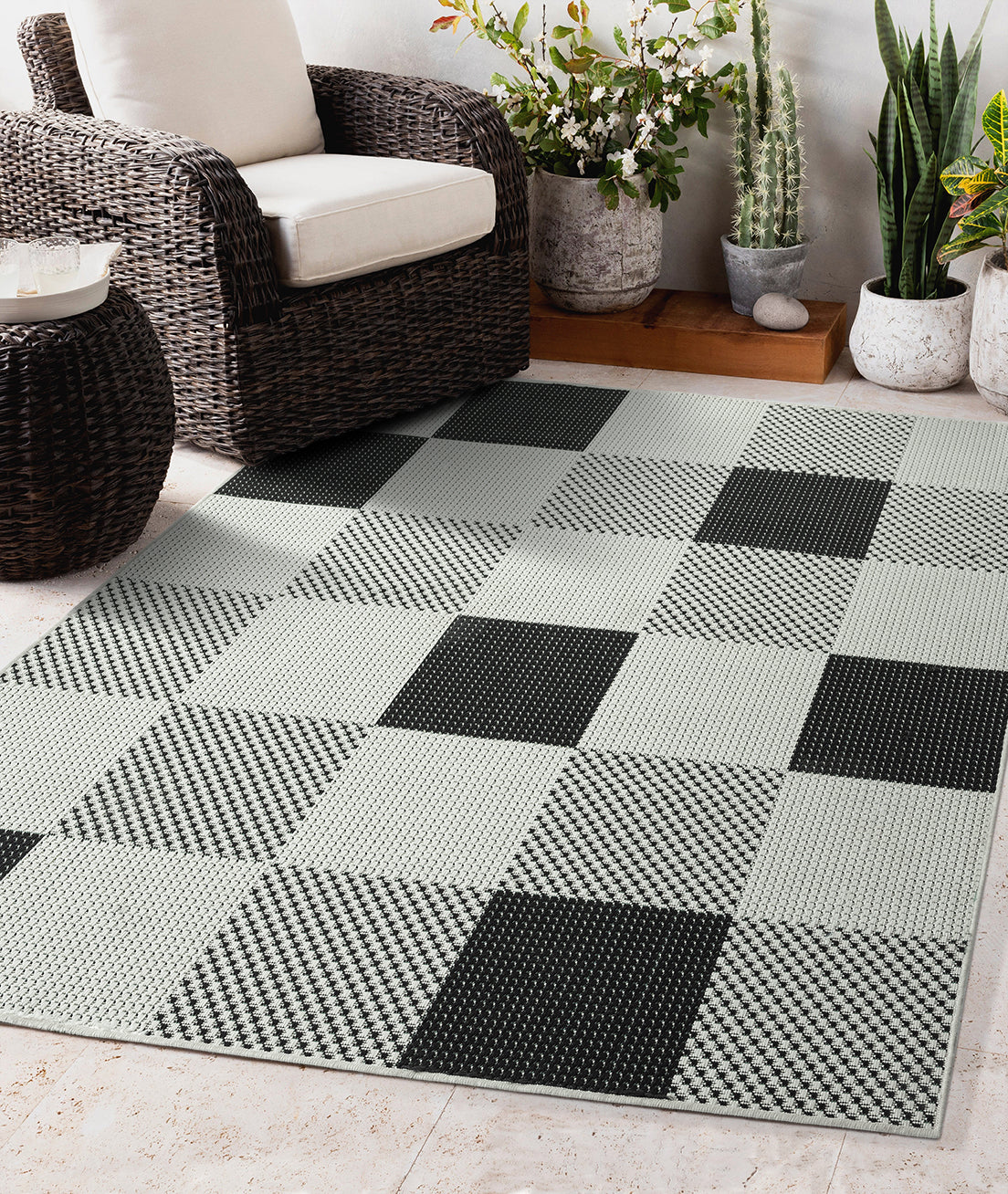 Robust indoor and outdoor flatweave balcony, patio, and kitchen rug-zoom-2