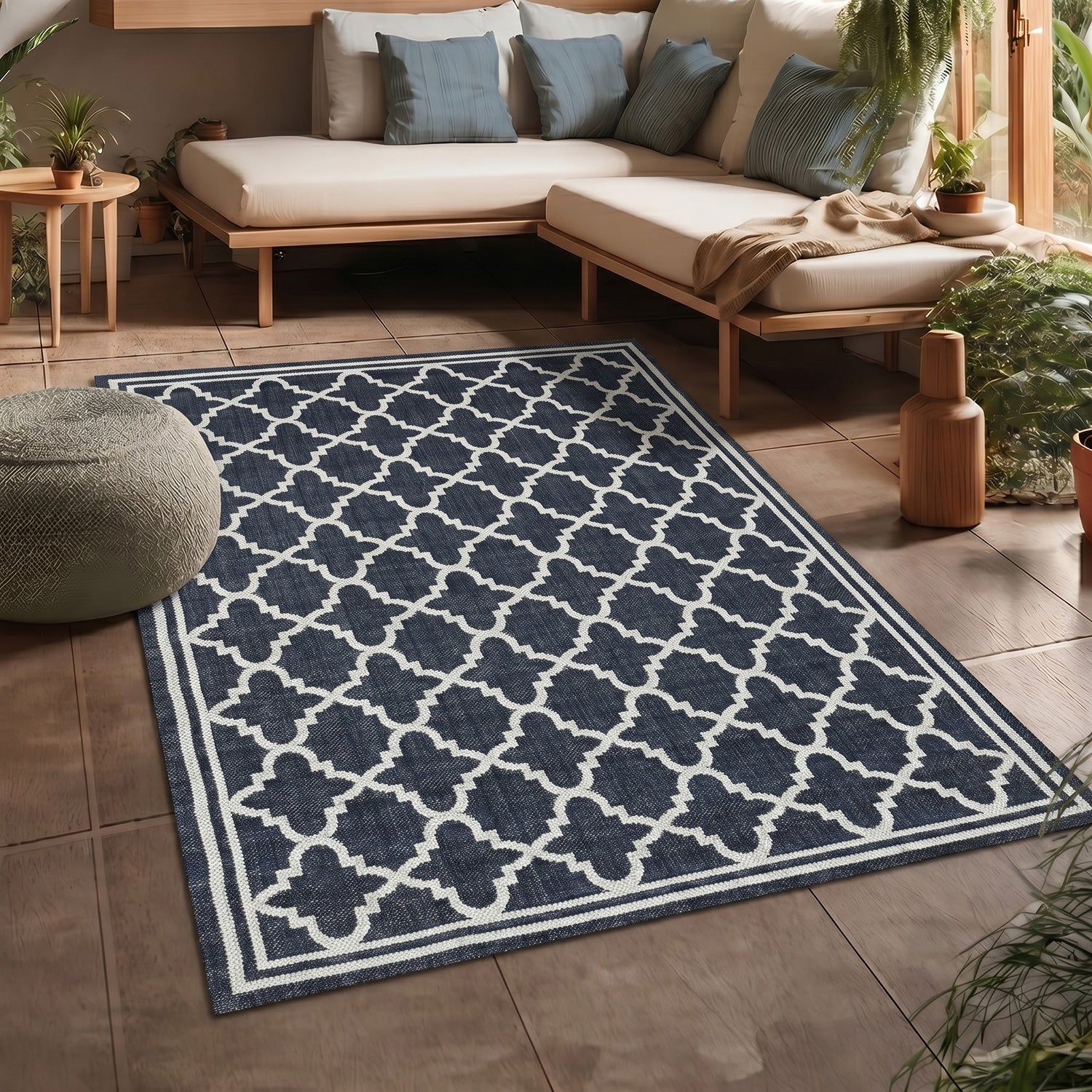Indoor and outdoor flatweave carpet for patios, balconies, and conservatories; durable, with a Moroccan-inspired design-zoom-14