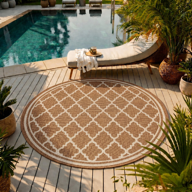 Indoor and outdoor flatweave carpet for patios, balconies, and conservatories; durable, with a Moroccan-inspired design-zoom-